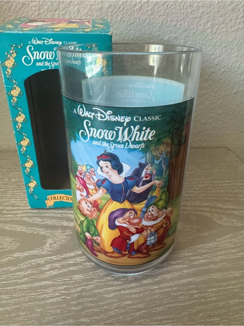 Vintage Disney Burger King Snow White Plastic Cup Glass Collector Series 1994